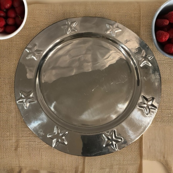 Large Serving Bowl & Set Of 4 Chargers Handcrafted In Mexico STAR Embellishment - Picture 9 of 11